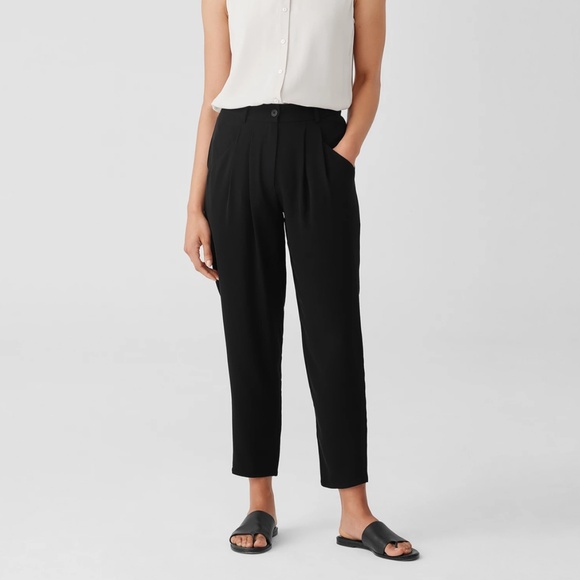 NWT- Eileen Fisher 100% Silk Georgette Crepe Carrot Pant Size Medium, Minimalist - Picture 1 of 14